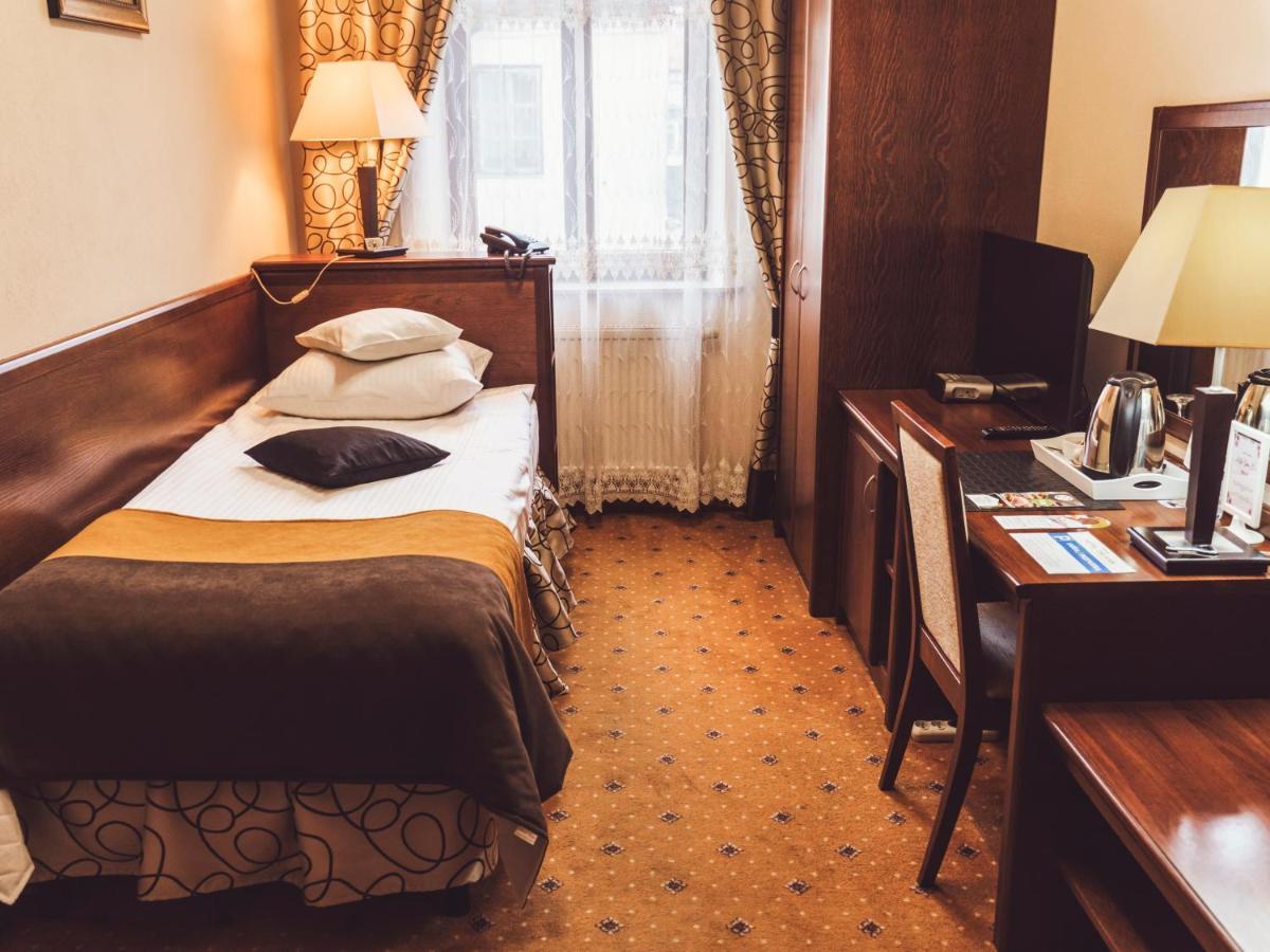 Hotel Osjann Biala Podlaska Ngoại thất bức ảnh