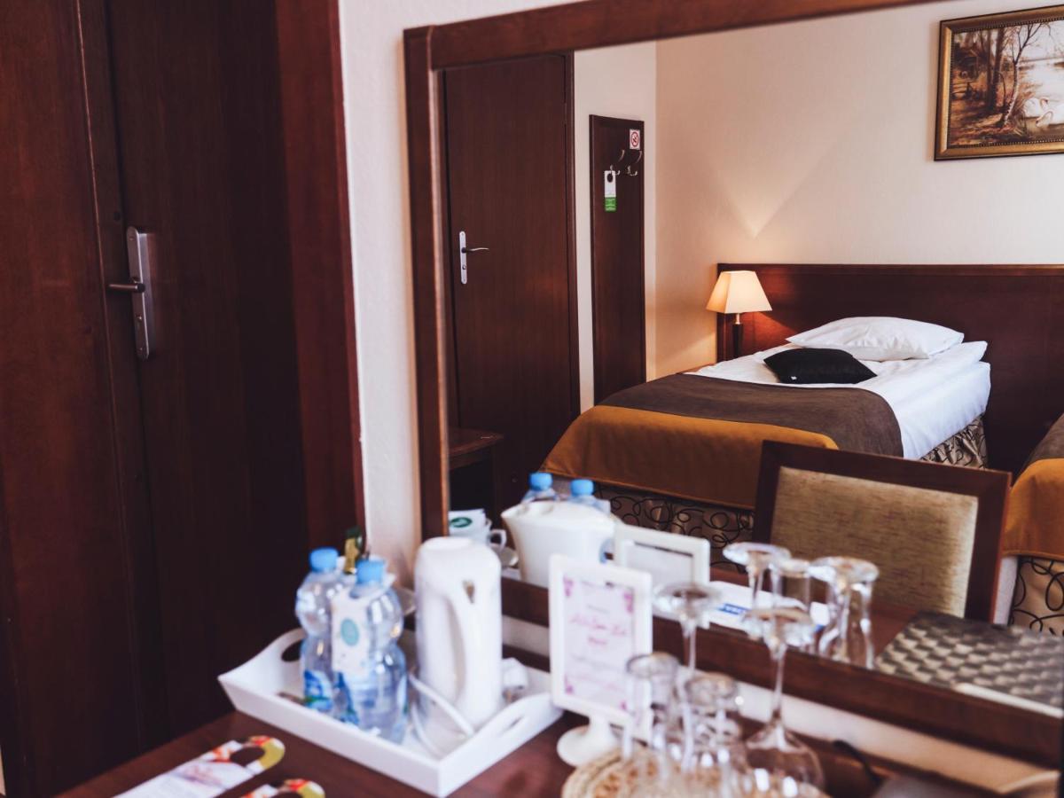Hotel Osjann Biala Podlaska Ngoại thất bức ảnh