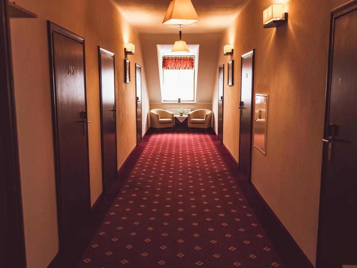 Hotel Osjann Biala Podlaska Ngoại thất bức ảnh