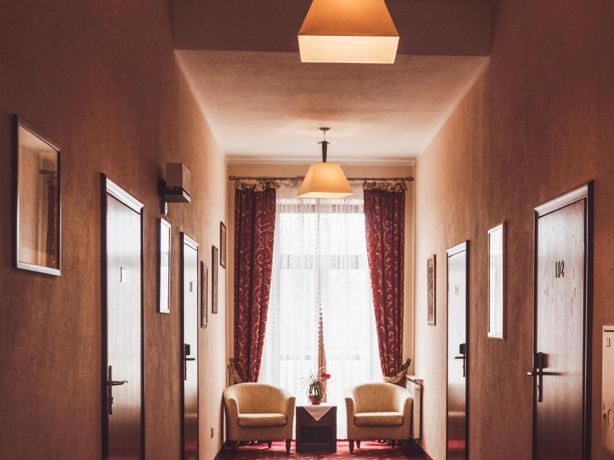 Hotel Osjann Biala Podlaska Ngoại thất bức ảnh